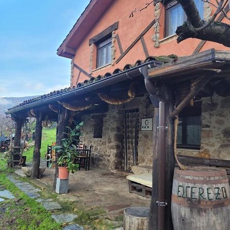 Casas Rurales El Cerro y El Cerezo Navaconcejo Exterior foto