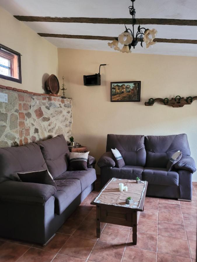 Casas Rurales El Cerro y El Cerezo Navaconcejo Exterior foto